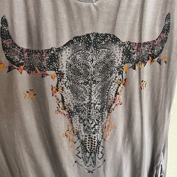 Western Bull Cowgirl Fringed Tan Top - Picture 2 of 5